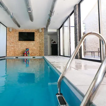 La Batisse Apartman Gignac